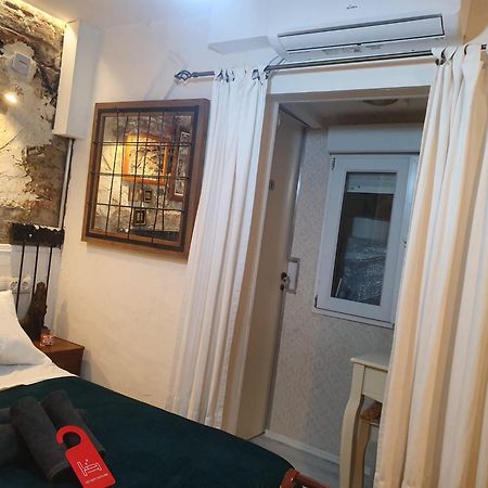 Studio Or Rooms With Private Bathroom Or Rooms With Shared Bathroom バルセロナ エクステリア 写真