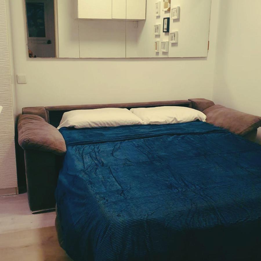 Studio Or Rooms With Private Bathroom Or Rooms With Shared Bathroom バルセロナ エクステリア 写真